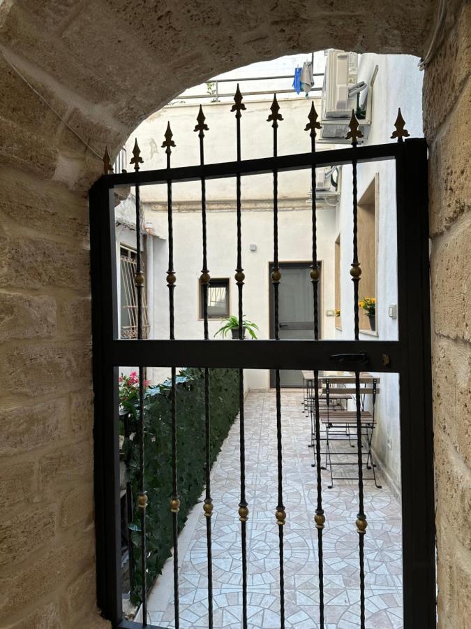 Hotel Del Carmine 23 Bari Exterior foto